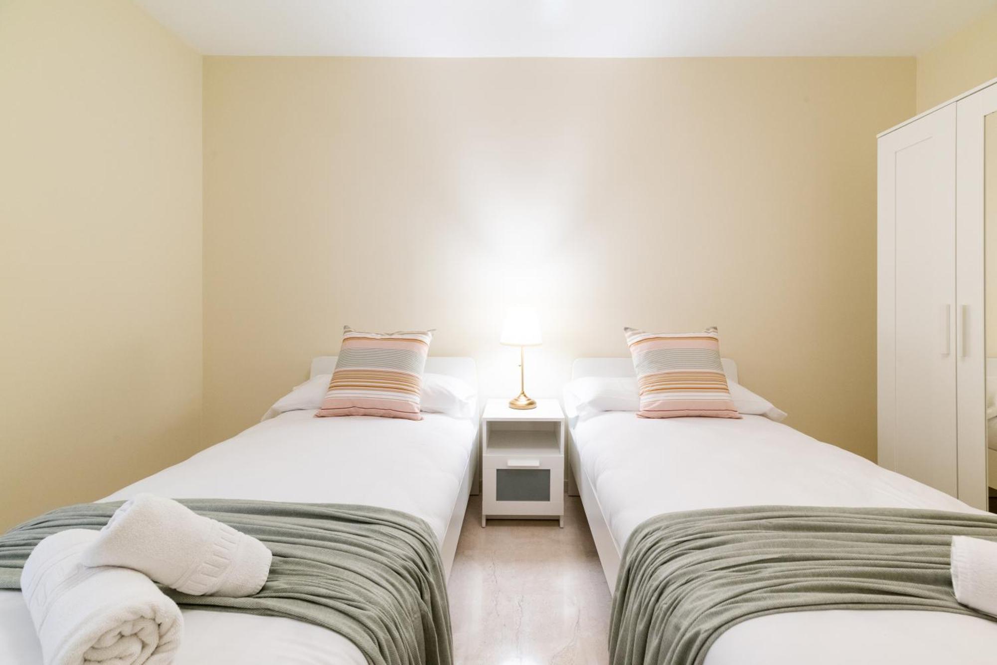 Centrico Apartamento Granada Dış mekan fotoğraf